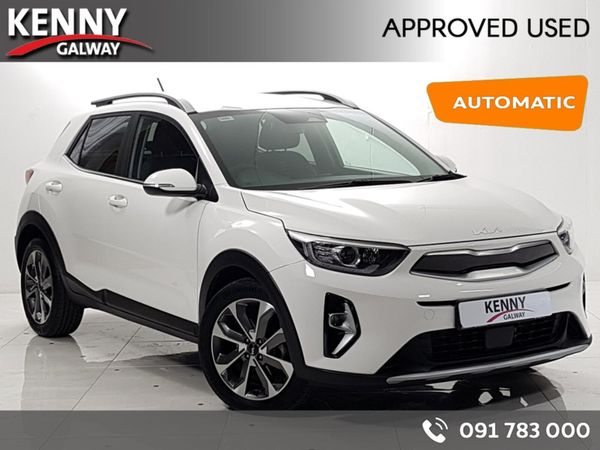 Kia Stonic MPV, Petrol Hybrid, 2023, White
