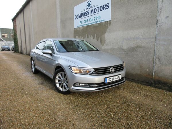 Volkswagen Passat Saloon, Diesel, 2019, Grey