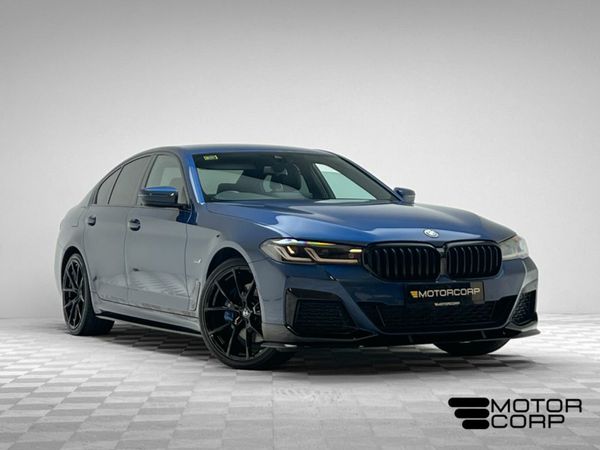 BMW 5-Series Saloon, Petrol Plug-in Hybrid, 2023, Blue