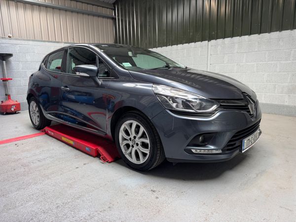 Renault Clio Hatchback, Petrol, 2017, Grey