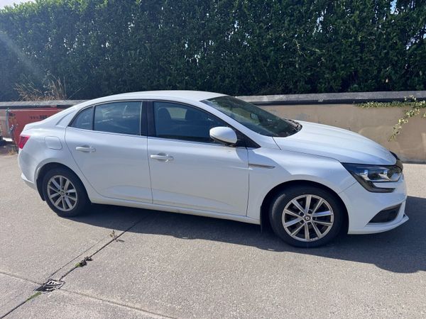 Renault Megane Saloon, Diesel, 2017, White