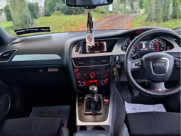 Audi A4 Saloon, Diesel, 2010, Blue
