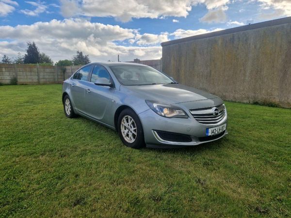 Opel Insignia Saloon, Diesel, 2014, Silver
