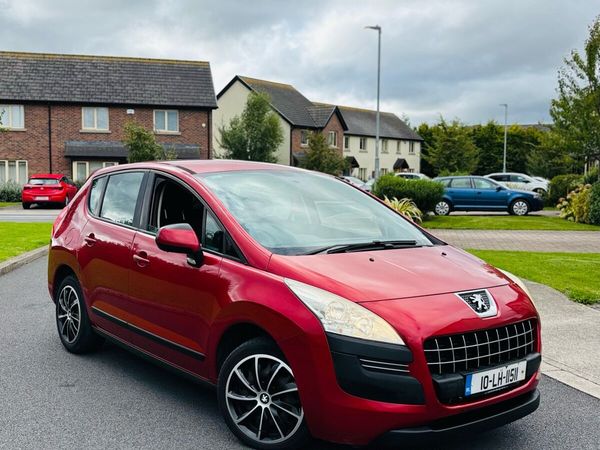 Peugeot 3008 MPV, Diesel, 2010, Red