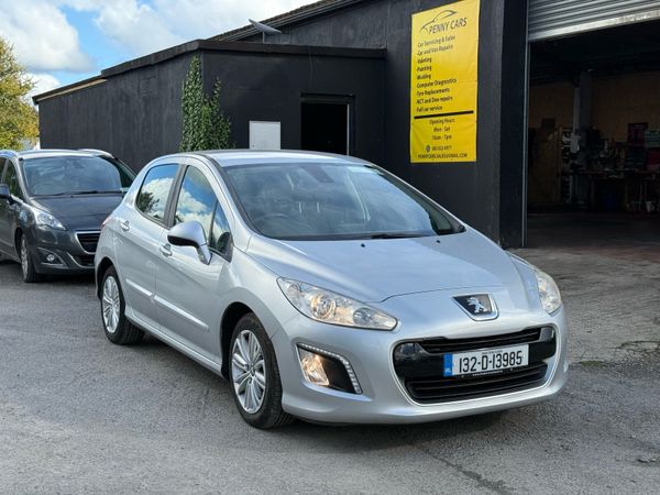 Peugeot 308 Hatchback, Diesel, 2013, Silver