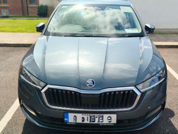 Skoda Octavia Saloon, Petrol, 2021, Grey
