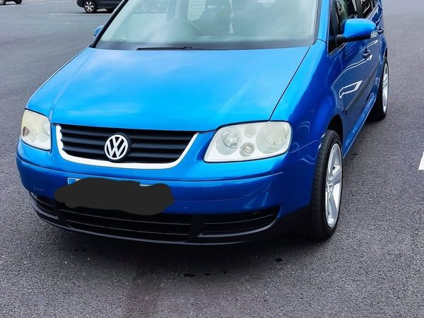 Volkswagen Touran MPV, Diesel, 2004, Blue
