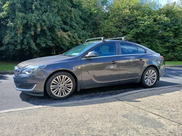 Vauxhall Insignia Hatchback, Diesel, 2014, Grey