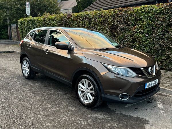 Nissan Qashqai Hatchback, Diesel, 2016, Bronze