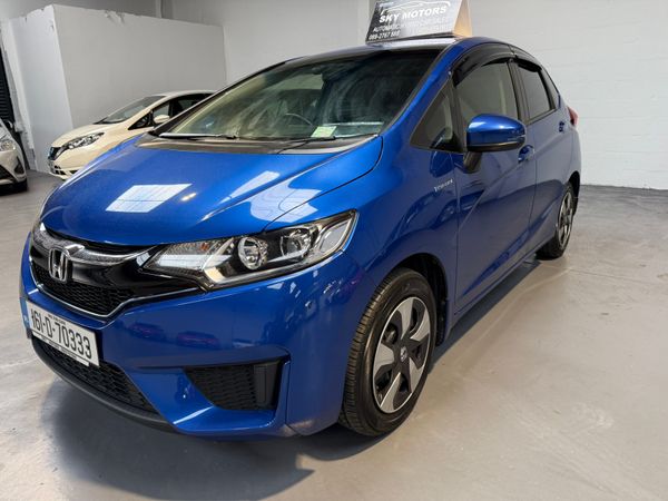 Honda Fit Hatchback, Petrol Hybrid, 2016, Blue