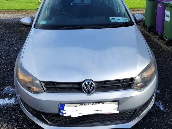 Volkswagen Polo Hatchback, Petrol, 2012, Silver