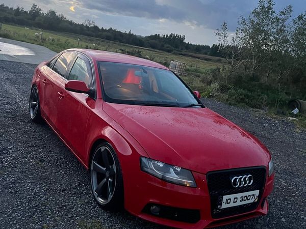 Audi A4 Saloon, Diesel, 2010, Red