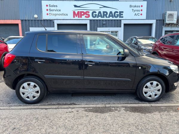 Skoda Fabia Hatchback, Petrol, 2015, Black