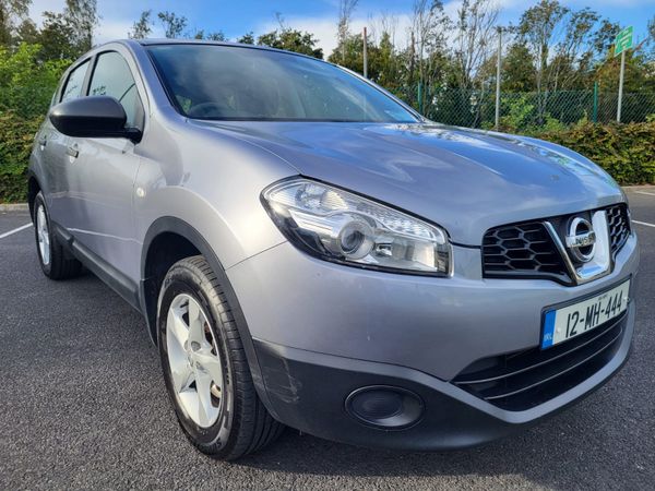 Nissan Qashqai Hatchback, Diesel, 2012, Blue