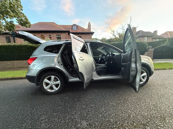 Nissan Qashqai+2 MPV, Diesel, 2013, Silver
