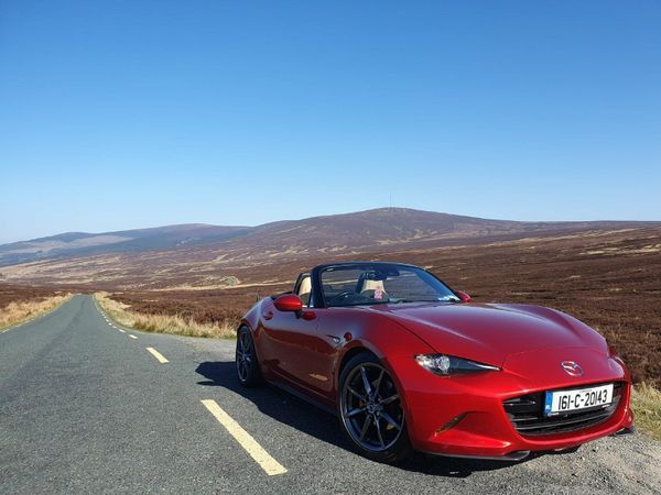 Mazda MX-5 Convertible, Petrol, 2016, Red