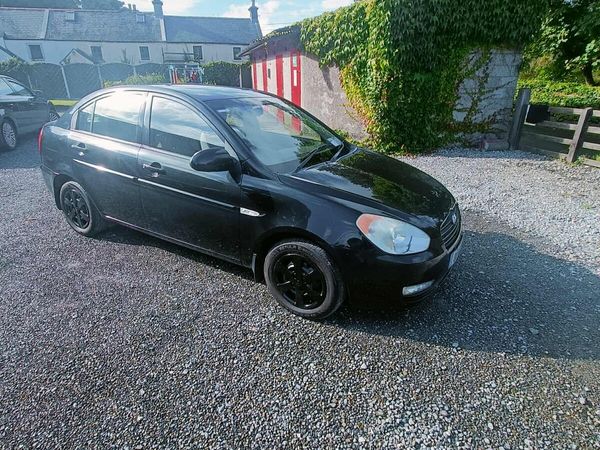 Hyundai Accent Saloon, Petrol, 2008, Black