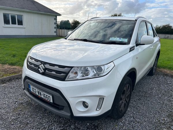 Suzuki Vitara SUV, Petrol, 2016, White