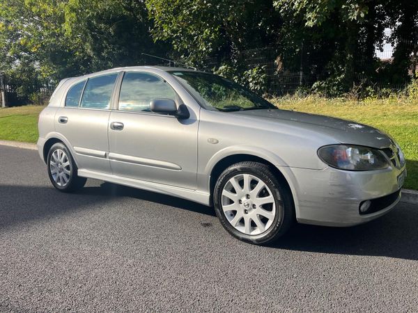 Nissan Almera Hatchback, Petrol, 2007, Silver