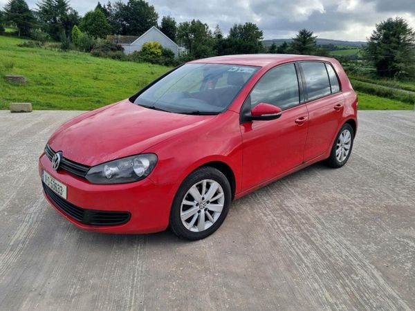 Volkswagen Golf Hatchback, Diesel, 2011, Red