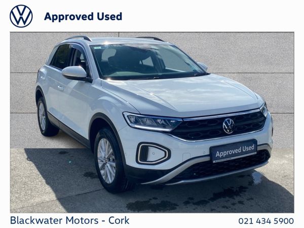 Volkswagen T-Roc SUV, Petrol, 2023, White