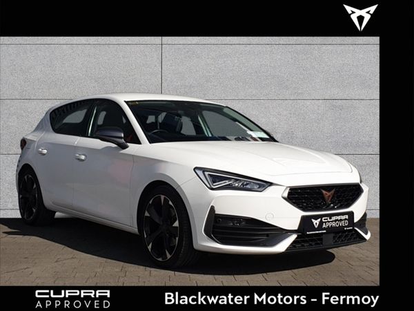 Cupra Leon Hatchback, Petrol, 2023, White