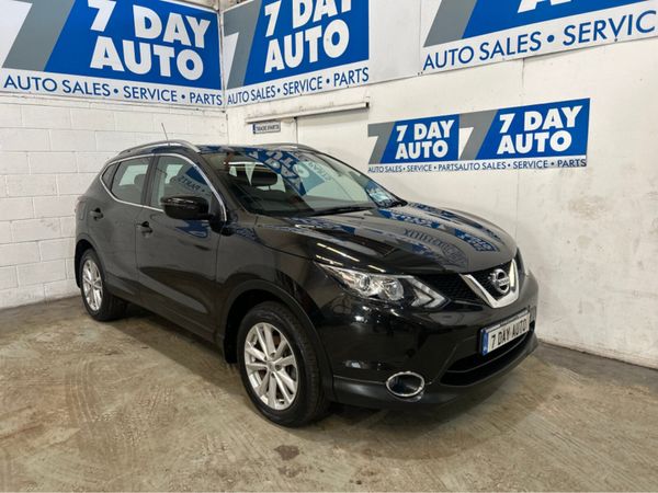 Nissan Qashqai MPV, Petrol, 2017, Black