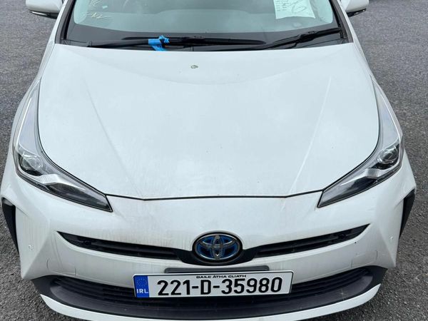 Toyota Prius Hatchback, Petrol Hybrid, 2022, White