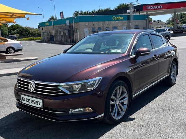 Volkswagen Passat Saloon, Diesel, 2016, Red