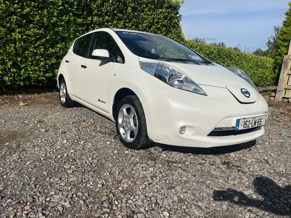 Nissan Leaf Hatchback, Electric, 2015, White