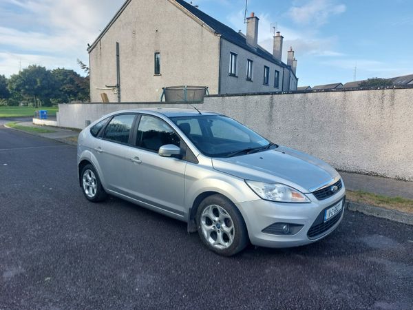 Ford Focus Hatchback, Diesel, 2011, Silver