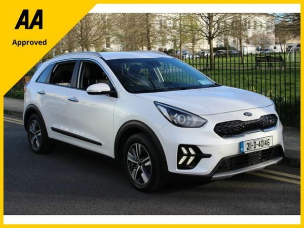 Kia Niro SUV, Petrol Hybrid, 2021, White