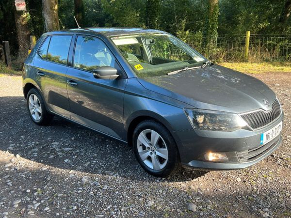 Skoda Fabia Hatchback, Petrol, 2016, Grey