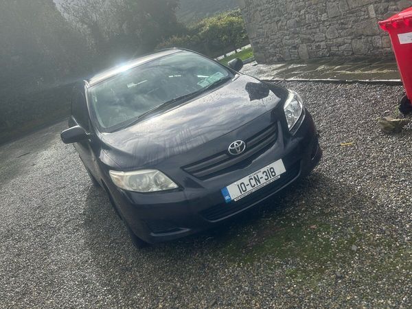 Toyota Corolla Saloon, Petrol, 2010, Black