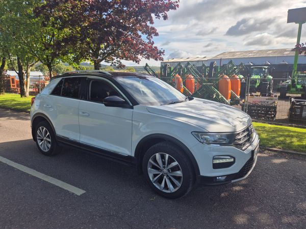 Volkswagen T-Roc SUV, Diesel, 2020, White