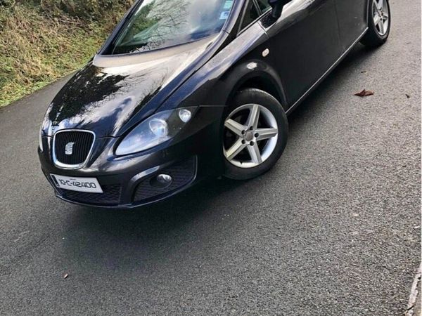 SEAT Leon Hatchback, Diesel, 2010, Black