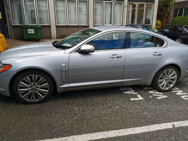 Jaguar XF Saloon, Diesel, 2010, Silver