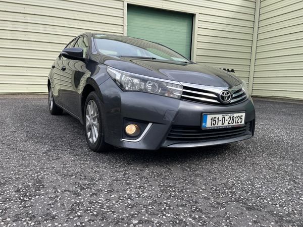 Toyota Corolla Saloon, Diesel, 2015, Grey