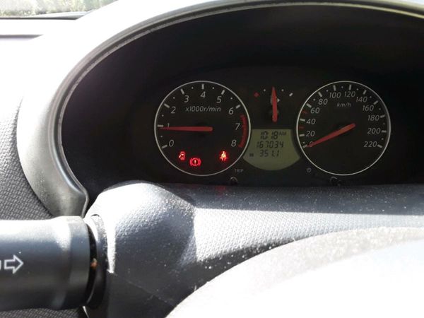 Nissan Micra Hatchback, Petrol, 2007, Silver
