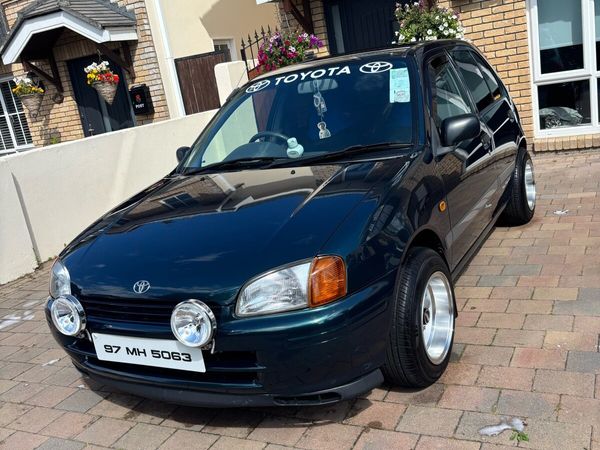 Toyota Starlet Hatchback, Petrol, 1997, Green