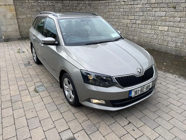 Skoda Fabia Estate, Petrol, 2016, Beige