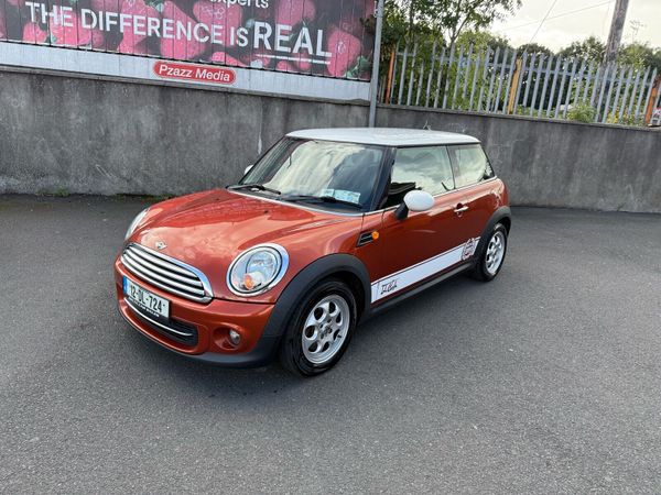 Mini Cooper Hatchback, Petrol, 2012, Orange