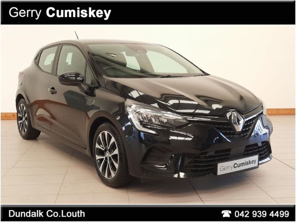 Renault Clio Hatchback, Petrol, 2023, Black