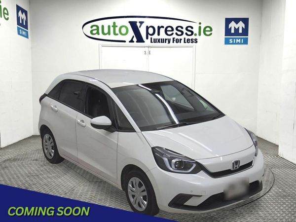 Honda Fit Hatchback, Petrol Hybrid, 2020, White