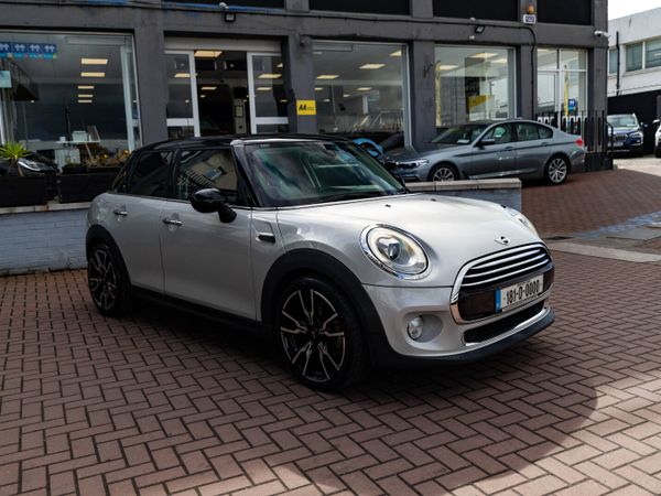 Mini Cooper Hatchback, Petrol, 2018, Silver