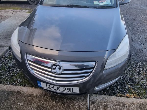 Vauxhall Insignia Hatchback, Diesel, 2012, Grey