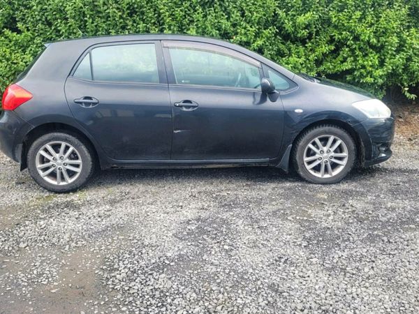 Toyota Auris Hatchback, Petrol, 2008, Black