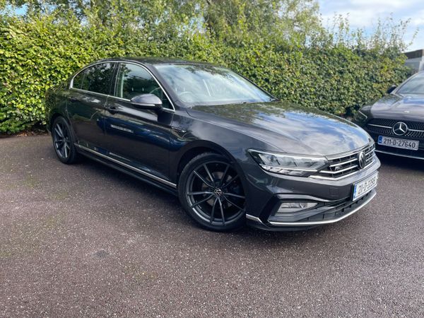 Volkswagen Passat Saloon, Diesel, 2021, Grey