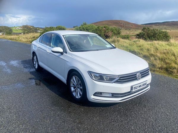 Volkswagen Passat Saloon, Diesel, 2015, White