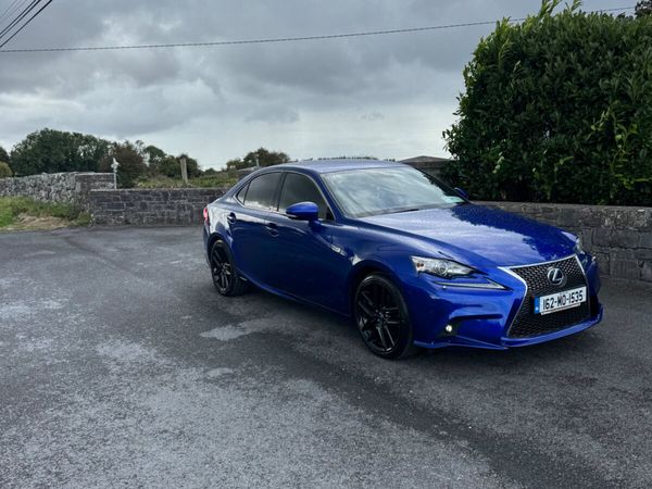 Lexus IS Saloon, Petrol Hybrid, 2016, Blue